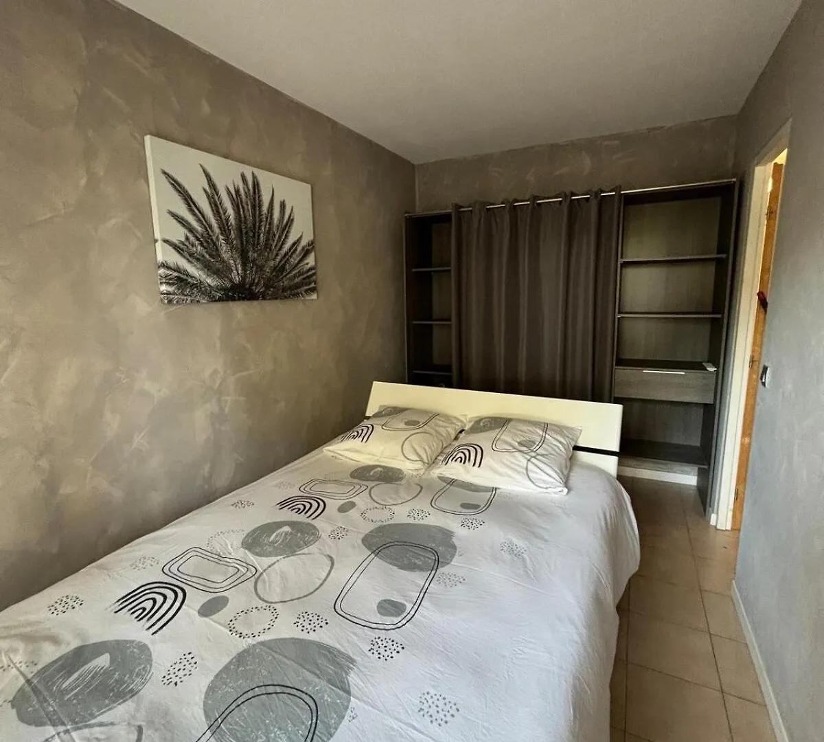 Apartment Joli Appartement En Residence Avec Piscine Et Gardien Mandelieu-la-Napoule